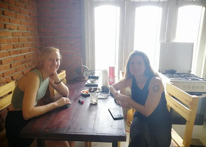 Glenview Hotel & Homestay