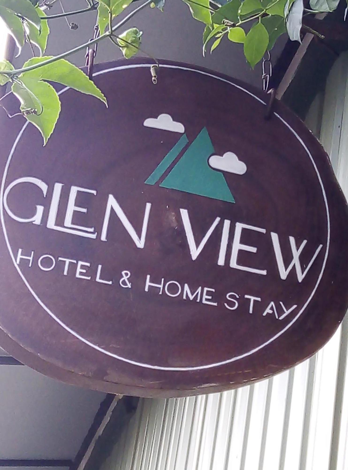 Glenview & بيت خشبي